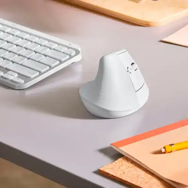 Logitech Lift Vertical Ergonomic Mouse - Off White 3 Logitech Lift Vertical Ergonomic Mouse - Off White - Ảnh 3