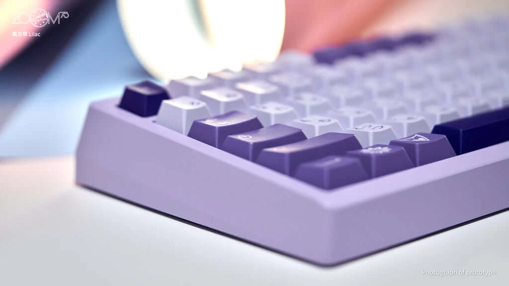 Zoom75 Essential Edition Custom Keyboard - Case Lilac - Backplate Glass Lilac 4 Zoom75 Essential Edition Custom Keyboard - Case Lilac - Backplate Glass Lilac - Ảnh 4