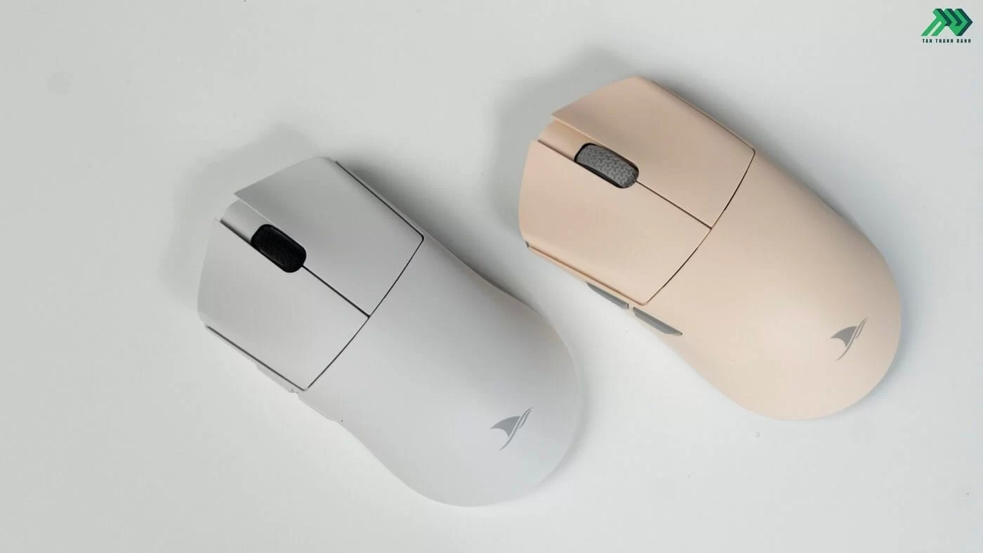Darmoshark M3 Wireless Gaming Mouse- 3 mode (2.4GHz, Bluetooth, USB-C), 26000 dpi, Optical Sensor(PAW 3395) 9 Darmoshark M3 Wireless Gaming Mouse- 3 mode (2.4GHz, Bluetooth, USB-C), 26000 dpi, Optical Sensor(PAW 3395) - Ảnh 9