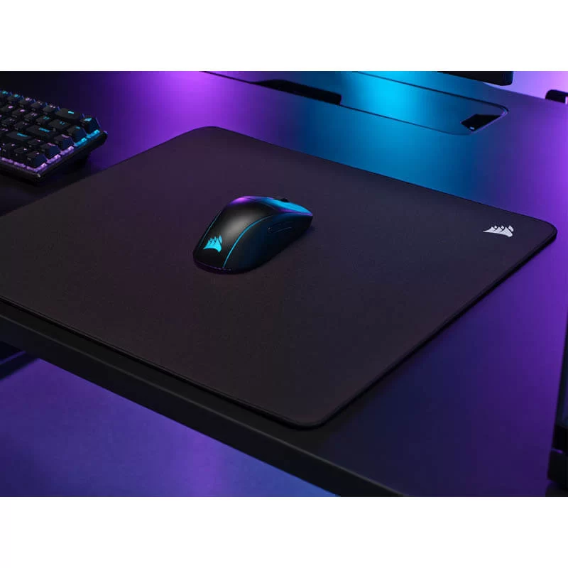 CORSAIR MM500 V2 Hybrid Cloth Gaming Mouse Pad - Large (450mm x 400mm x 3mm) 5 CORSAIR MM500 V2 Hybrid Cloth Gaming Mouse Pad - Large (450mm x 400mm x 3mm) - Ảnh 5
