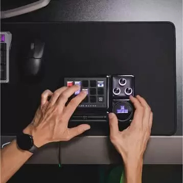 Cooler Master MasterHUB Modular Controller Stream Kit - 15 Keys, Vibrant IPS Display, 5x Fader Module, 2x Roller Module, USB-C 11 Cooler Master MasterHUB Modular Controller Stream Kit - 15 Keys, Vibrant IPS Display, 5x Fader Module, 2x Roller Module, USB-C - Ảnh 11
